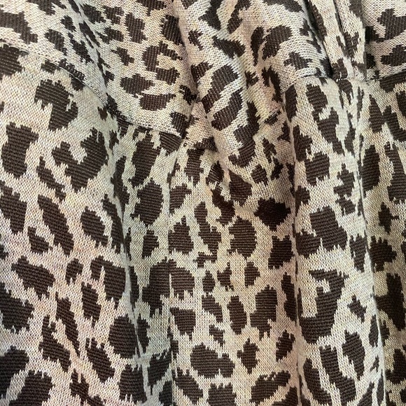 Fenn Wright Manson cheetah print skirt with belt size 4 - Picture 6 of 8